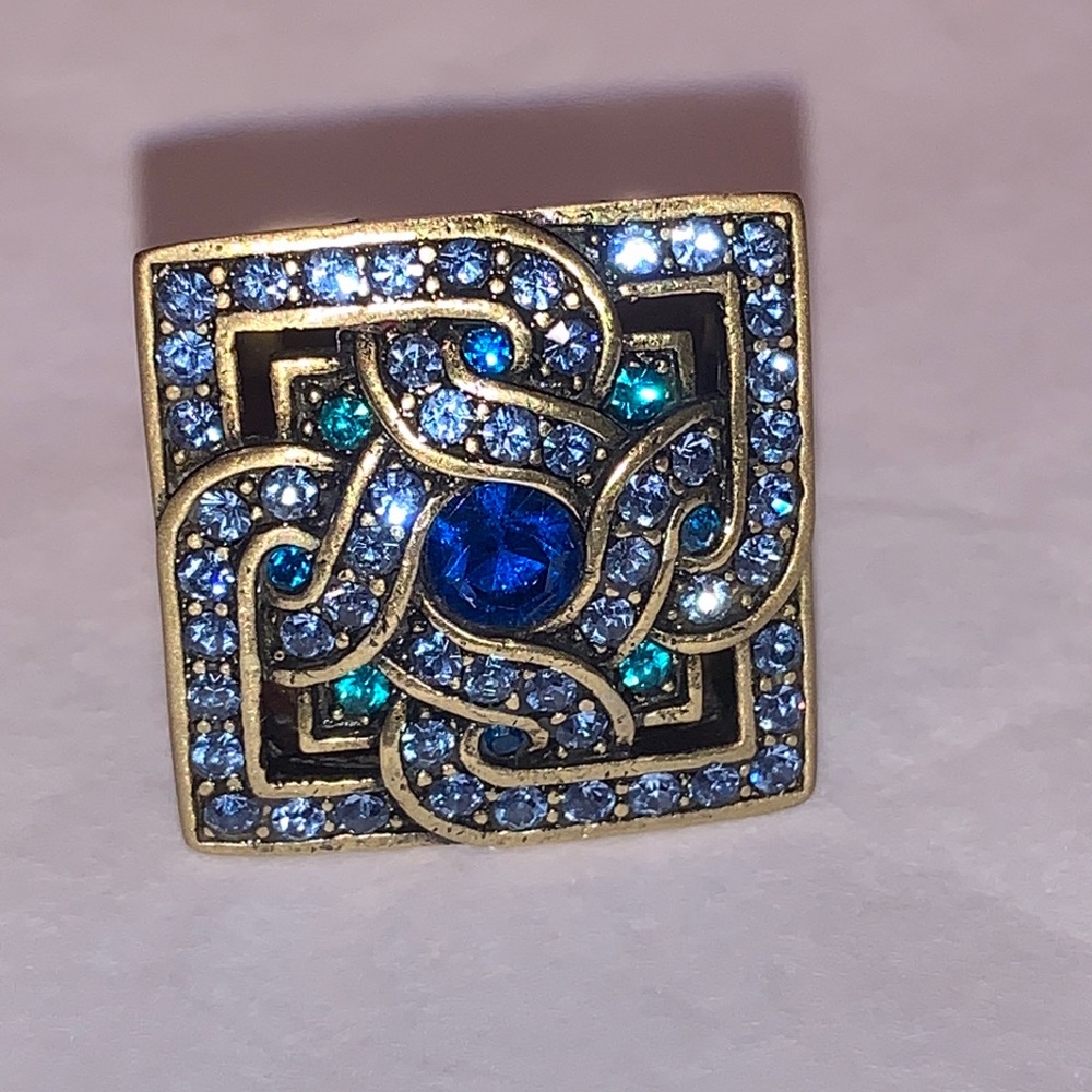 La Vintage Blue And Green Swarovski Crystal Ring